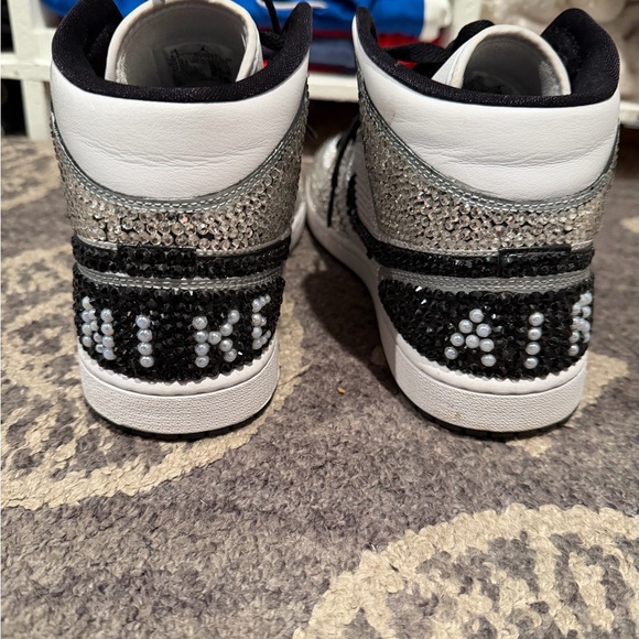 Nike Women's Black and White Crystal Sneakers - Picture 4 of 5